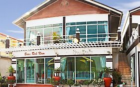 Baan Rak Nam
